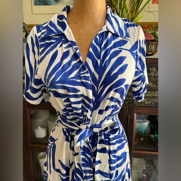 H&M button Down Tie Maxi Dress - Picture 2 of 6